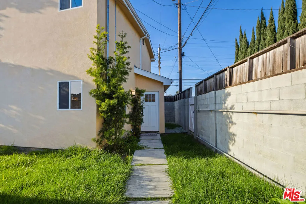 12415 Hammack Street, Los Angeles, California 90066 home-pic-17